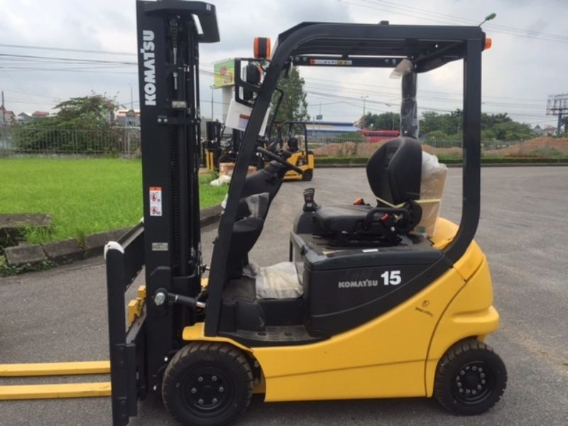 Xe nâng điện Komatsu 1.5 tấn FB15-12 Xe nâng điện Komatsu 1.5 tấn FB15-12