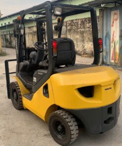 Xe nâng dầu diesel Komatsu Nhật 2.5 tấn FD25HT-16