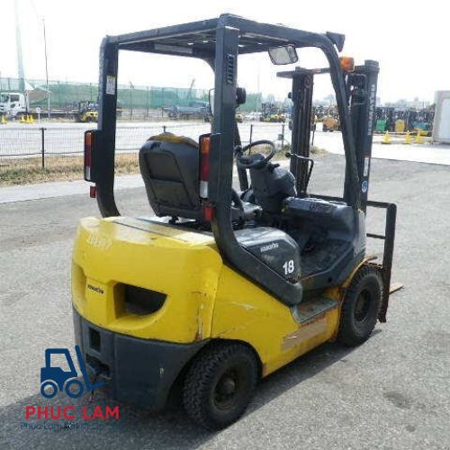xe-nang-dau-1.8-tan-komatsu
