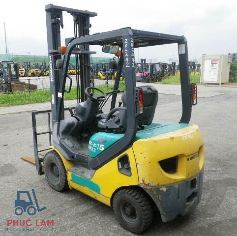 Xe nâng dầu Komatsu 1.5 tấn model FD15C-20