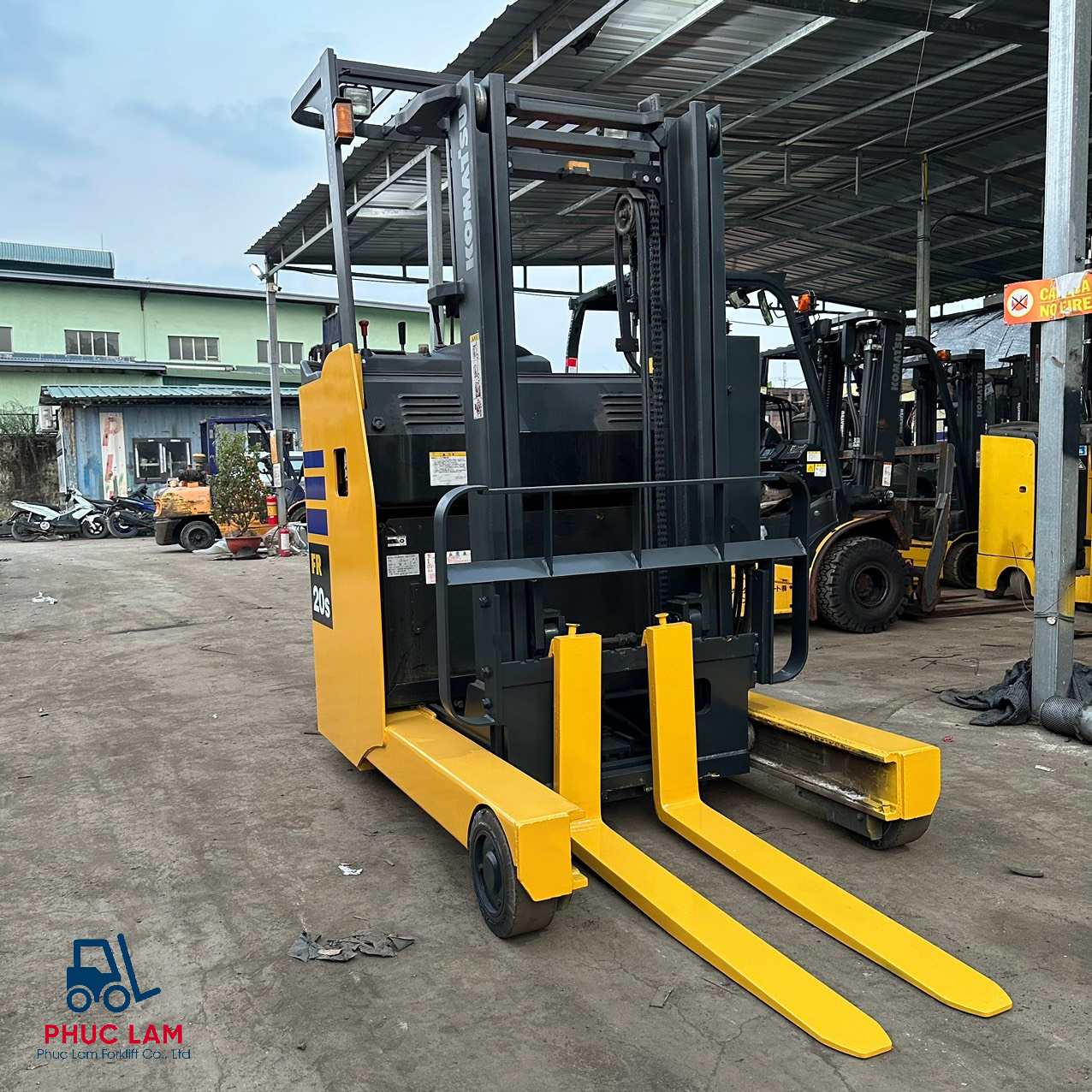 Xe nâng điện Komatsu 2.0 t Model FR20S-1