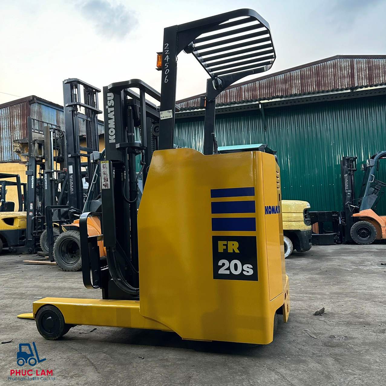 Xe nâng điện Komatsu 2.0 t Model FR20S-1