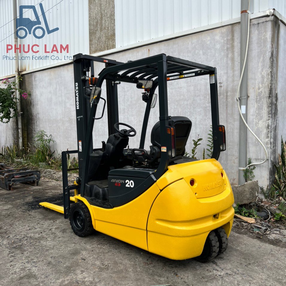 Xe nâng điện Komatsu 2.0 tấn model FB20M-12