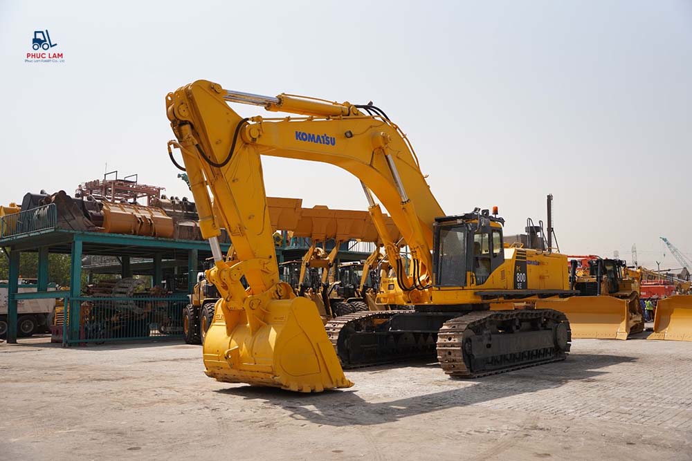 Máy xúc Komatsu PC800-7
