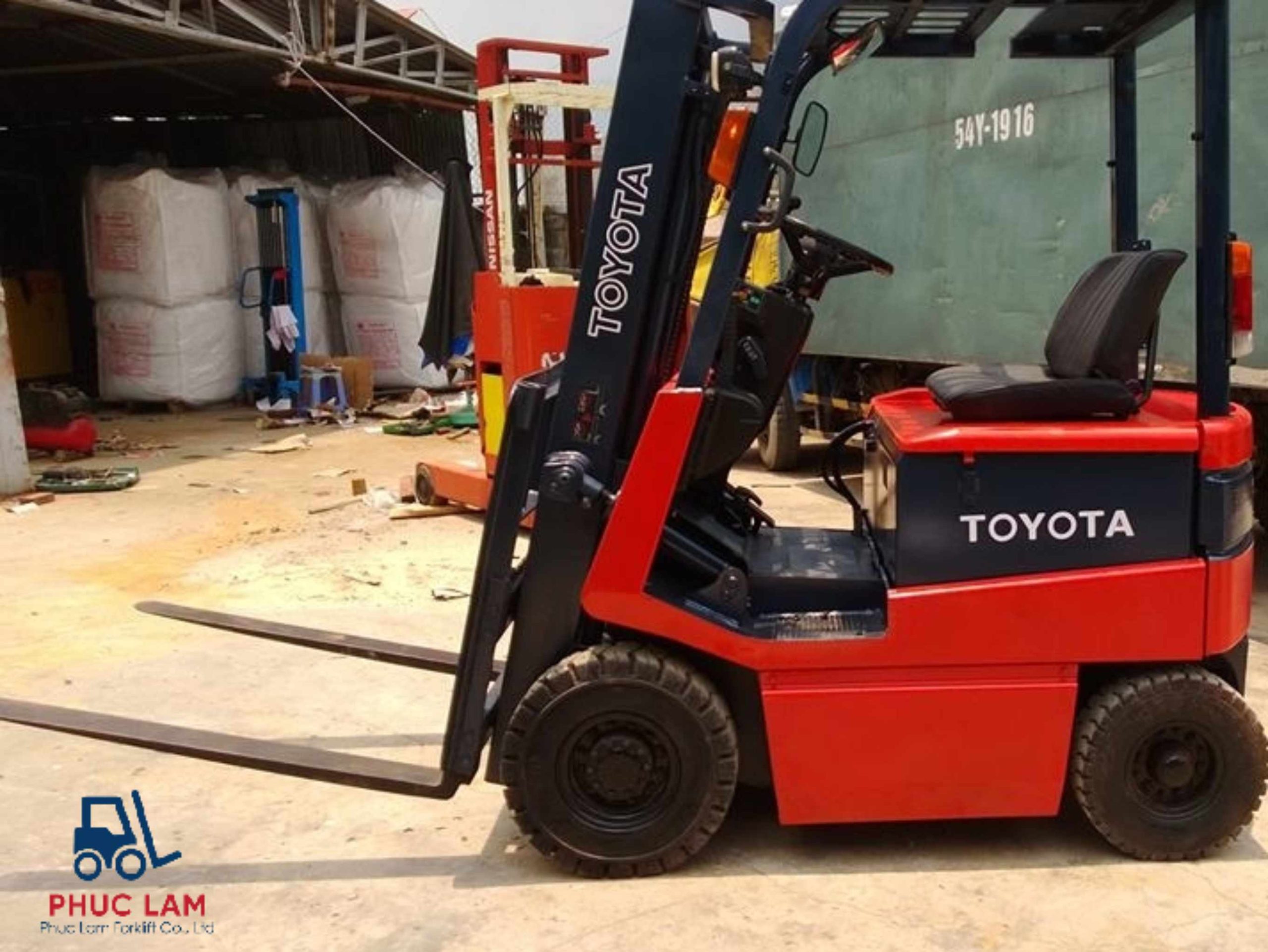Xe nâng Toyota cũ tại Phúc Lâm Xe nâng Toyota cũ tại Phúc Lâm