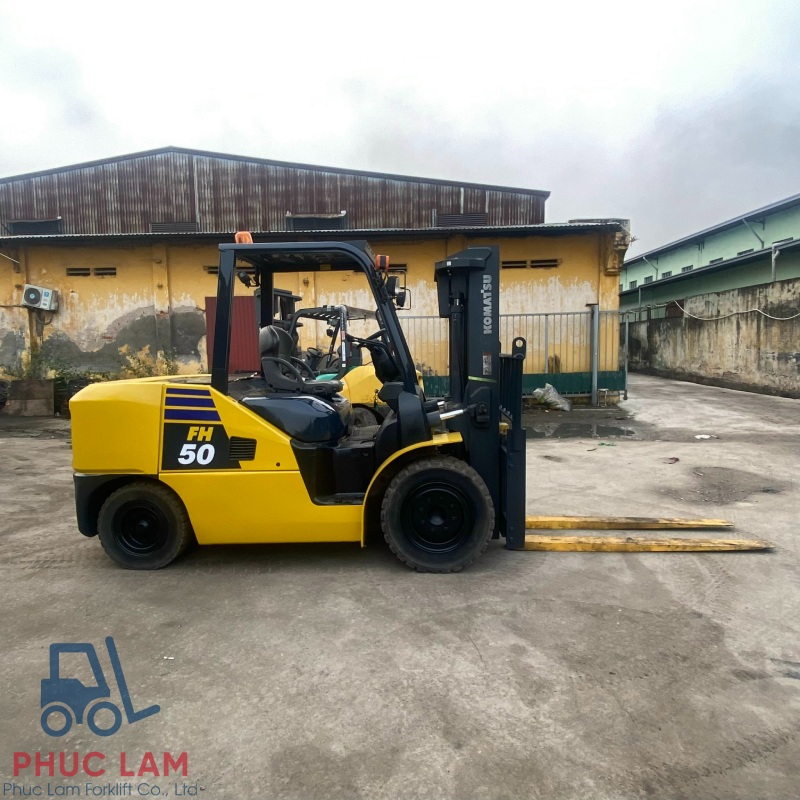 Xe nâng dầu Komatsu 5.0 tấn model FH50-1