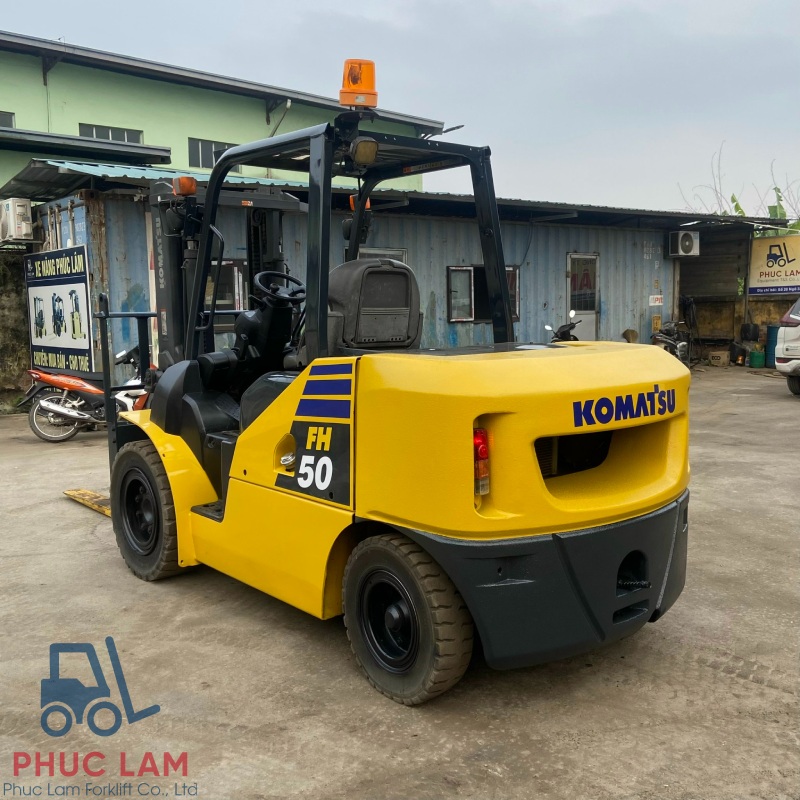 Xe nâng dầu Komatsu 5.0 tấn model FH50-1