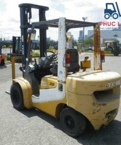 Xe nâng dầu TCM 3.0 tấn model FD30C7 cũ