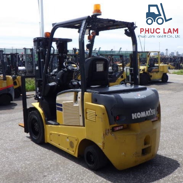 Xe nâng điện Komatsu 3 tấn FE30-1 cũ