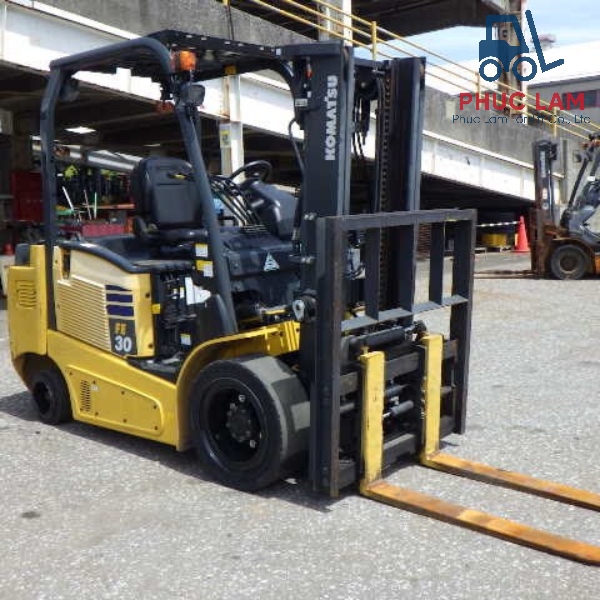 Xe nâng điện Komatsu 3 tấn FE30-1 cũ