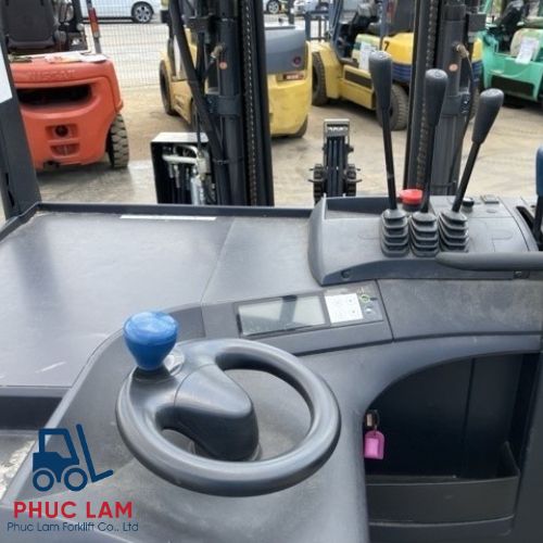Xe nâng điện 1.2 tấn