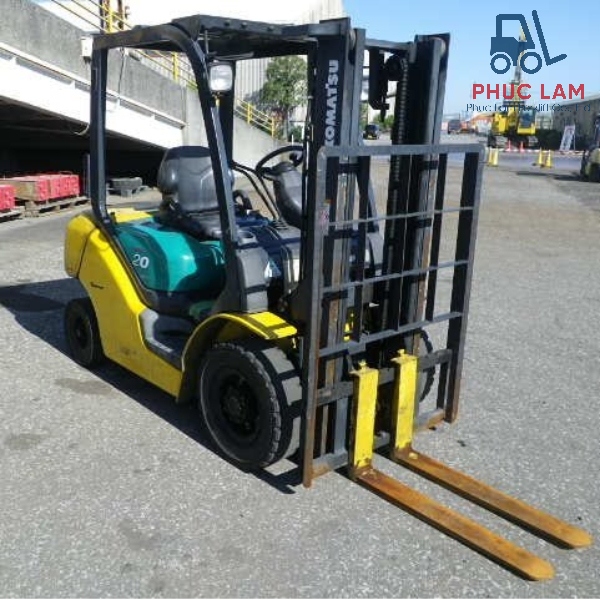 Xe nâng dầu Komatsu 2 tấn model FD20T-15 cũ