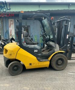 Xe nâng dầu Komatsu 2.0 tấn model FD20T-17