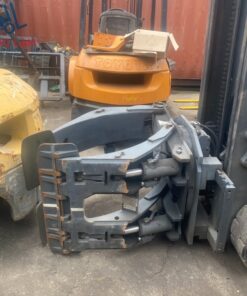 Xe nâng dầu Komatsu 3.0 tấn model FD30NT-16 cũ