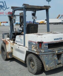 Xe nâng dầu Komatsu 4.5 tấn model FD45-5 cũ