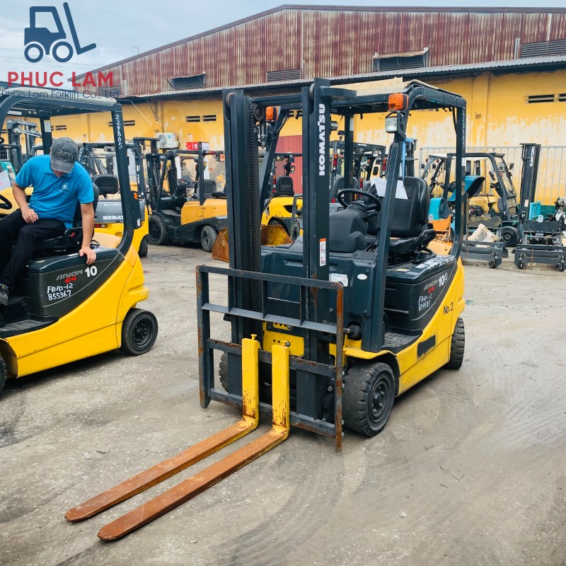 Xe nâng điện ngồi lái Komatsu 1.0 tấn model FB10-12