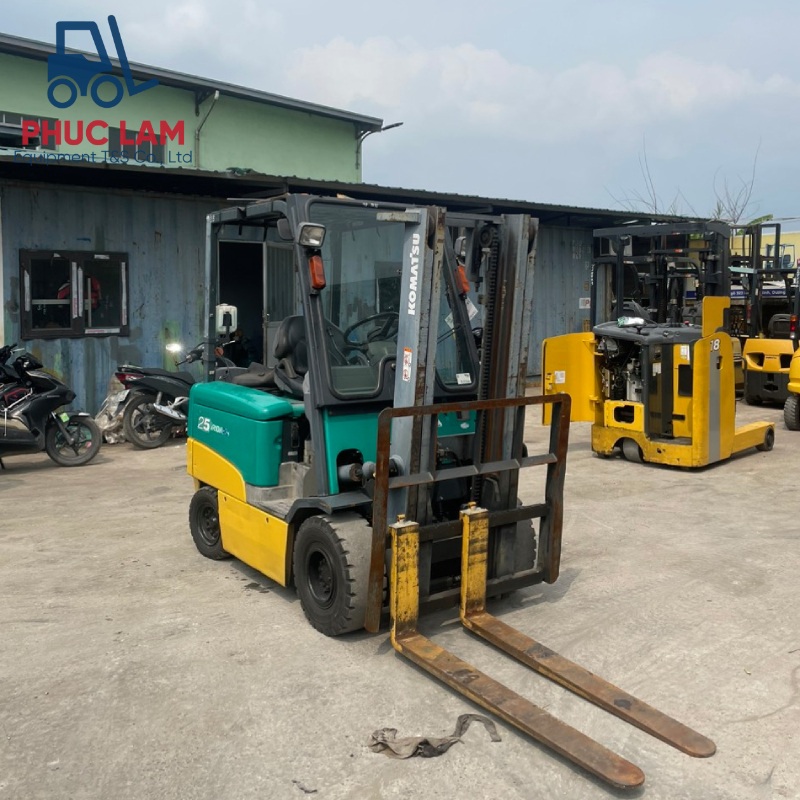 Xe nâng điện Komatsu 2.5 tấn FB25EX-11