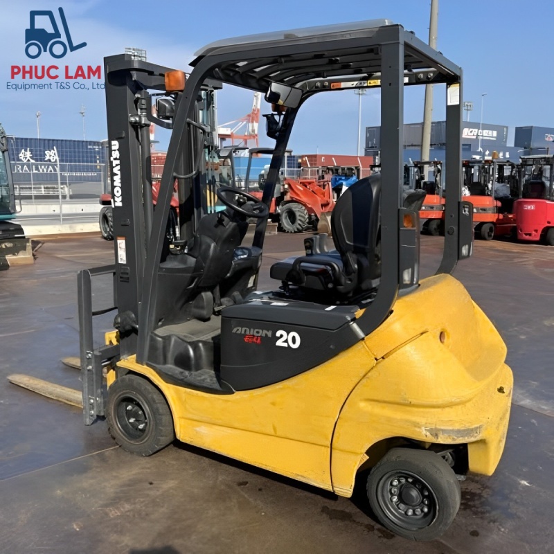 Xe nâng điện Komatsu 2.0 tấn model FB20A-12 cũ