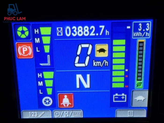 Xe nâng điện Komatsu 3.0 tấn model FE30-1 cũ