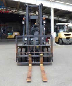 Xe nâng điện Komatsu 3.0 tấn model FE30-1 cũ