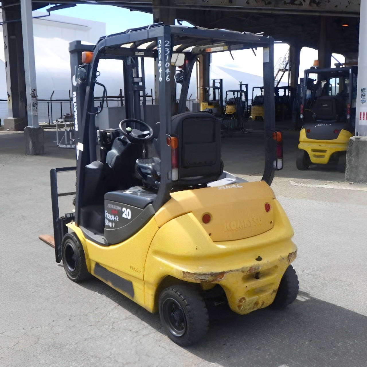 Xe nâng điện Komatsu 2.0 tấn model FB20A-12 cũ