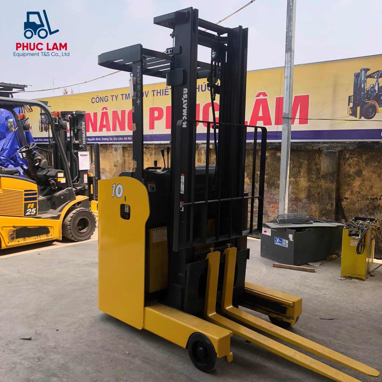 Xe nâng điện Komatsu đứng lái Komatsu Xe nâng điện Komatsu đứng lái Komatsu