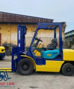 xe-nang-dau-komatsu-2.5-tan-fd25c