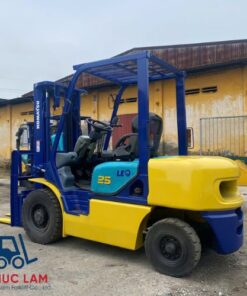 xe-nang-dau-komatsu-2.5-tan-fd25c