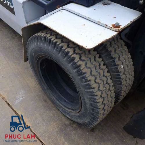 xe-nang-dau-komatsu