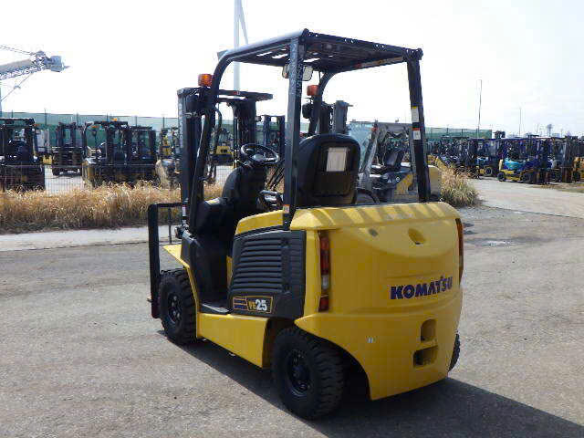 Xe Nâng Điện Komatsu 2.5 Tấn Model: FE25-2 - Ảnh 5