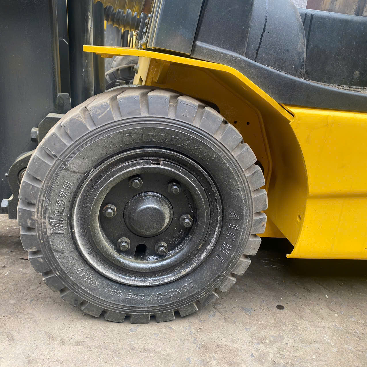 Xe nâng điện Komatsu 1.5 tấn ngồi lái đã qua sử dụng FB15F-12 - Ảnh 8