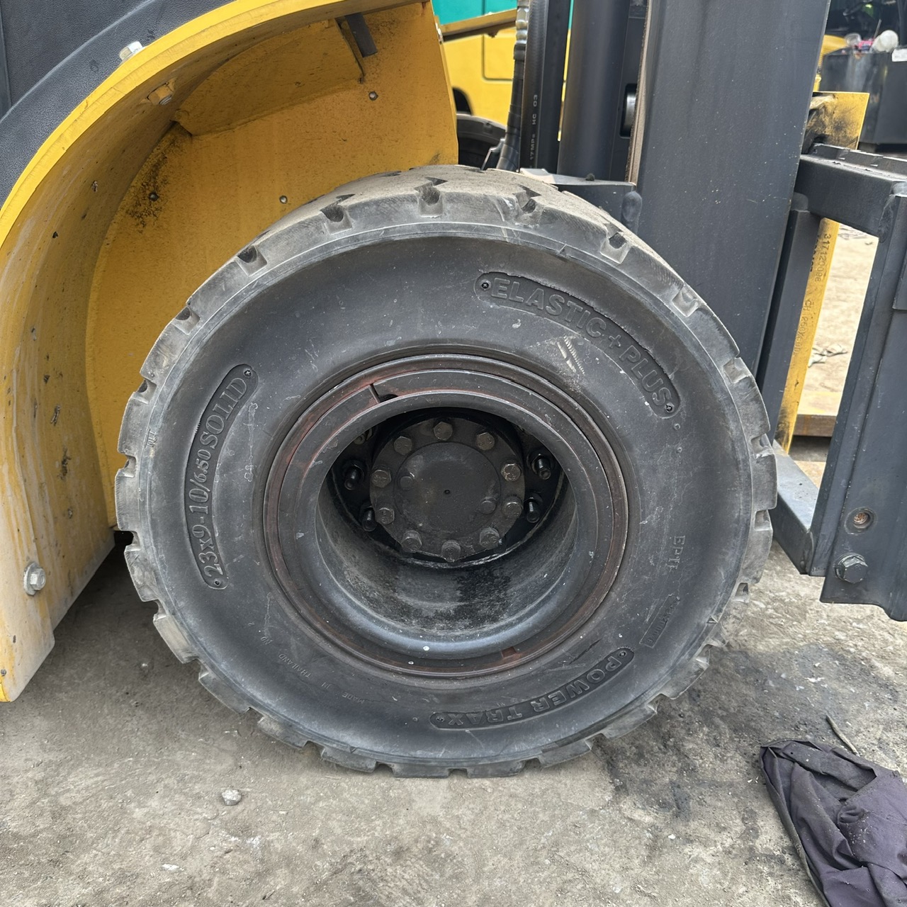 Xe Nâng Điện Komatsu FE25-1 2.5 tấn mới 90% - Ảnh 3