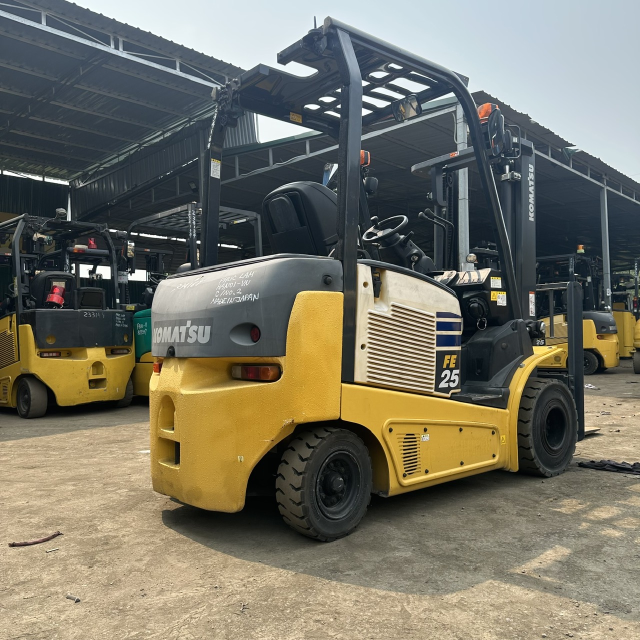 Xe Nâng Điện Komatsu FE25-1 2.5 tấn mới 90% - Ảnh 2