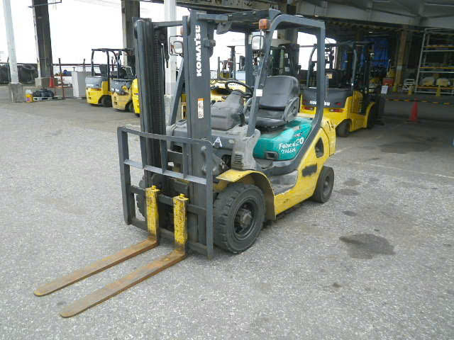 Xe Nâng Dầu Komatsu 2.0 Tấn FD20C-16