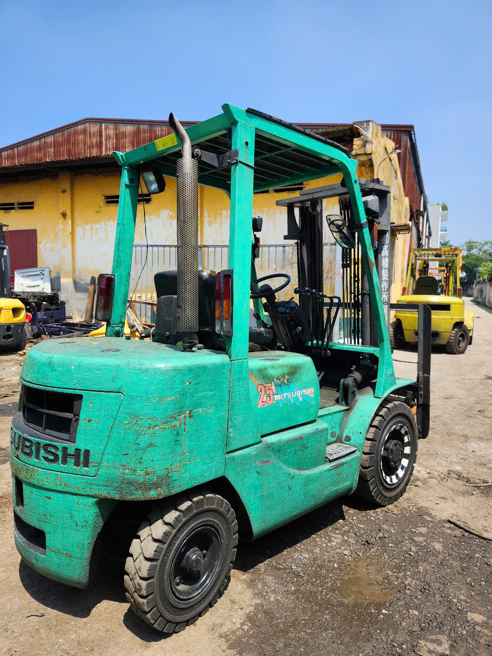 Xe Nâng Dầu Mitsubishi 2.5 Tấn FD25 – Hiệu Suất Ổn Định - Ảnh 10