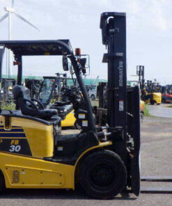 Xe Nâng Điện Komatsu FB30-12