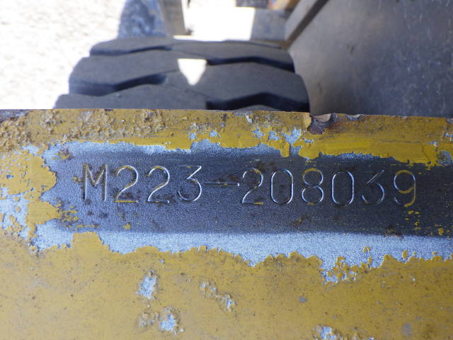 Xe nâng dầu Komatsu 1.5 tấn FD15C-21 - Ảnh 2