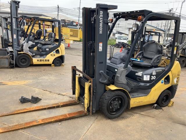 Xe nâng xăng Komatsu FG30NT-17 - Ảnh 2