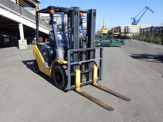 Xe nâng dầu Komatsu 2.0 tấn - Ảnh 13