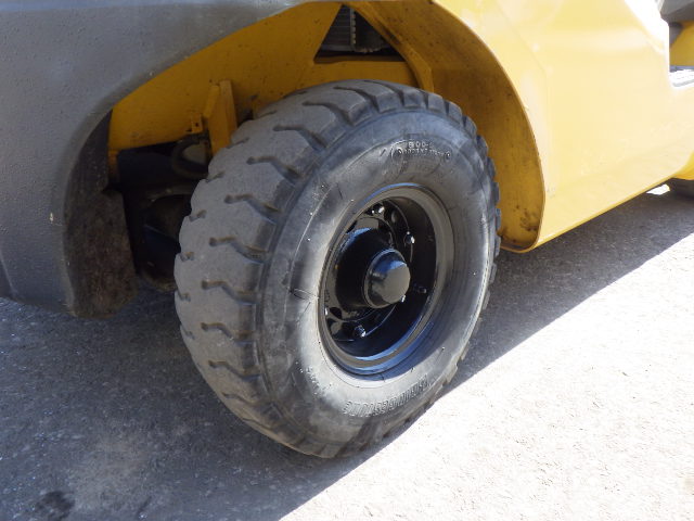 Xe nâng dầu Komatsu 2.0 tấn - Ảnh 3