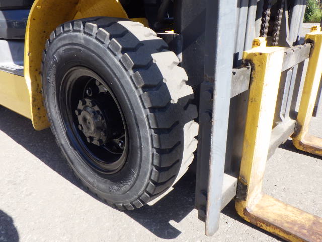 Xe nâng dầu Komatsu 2.0 tấn - Ảnh 5