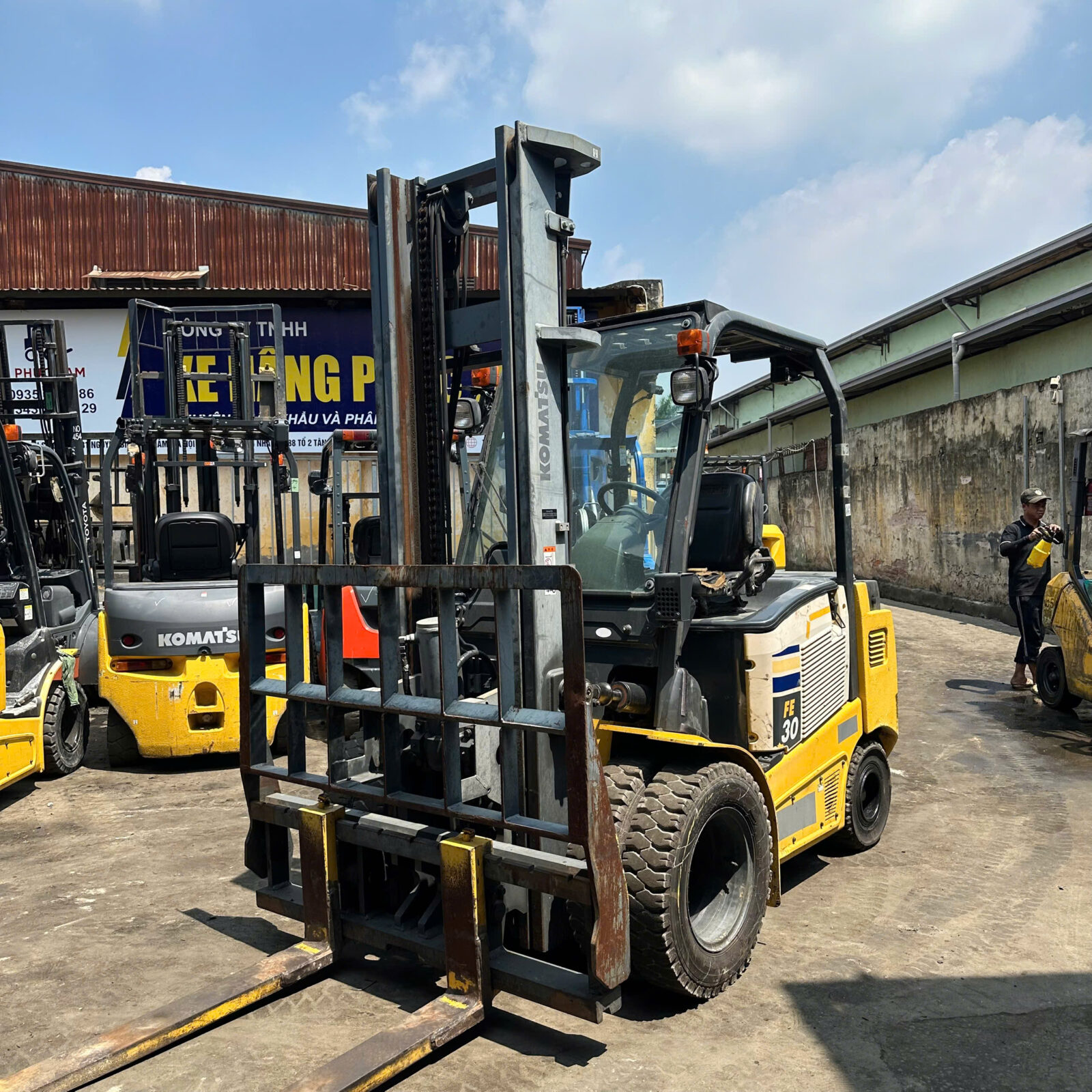 Xe nâng điện Komatsu 3 tấn FE30-1 (307033) - Ảnh 8