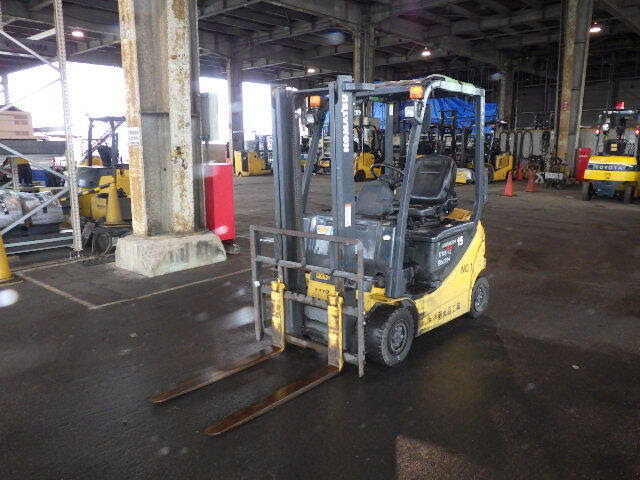 Xe nâng điện Komatsu 1.5 tấn FB15-12 (856854) - Ảnh 2