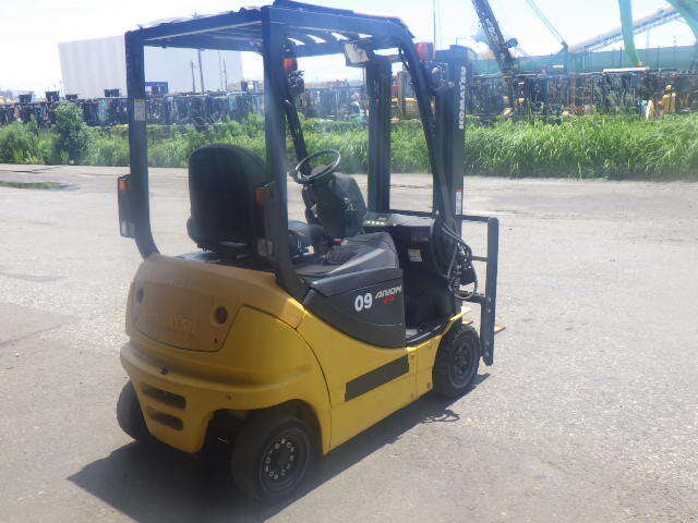 Xe nâng điện Komatsu 0.9 tấn FB09H-12 (856217) - Ảnh 4