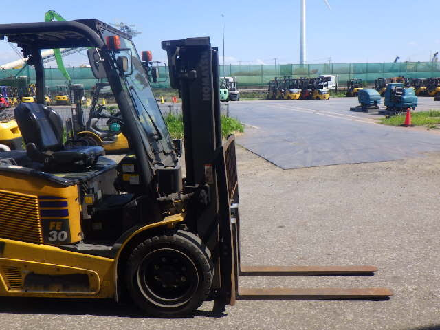 Xe nâng điện Komatsu 3 tấn FE30-1 (310347) - Ảnh 5