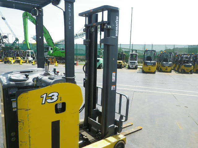 Xe nâng điện Komatsu 1.3 tấn FB13RS-151360 sản xuất năm 2013 - Ảnh 3