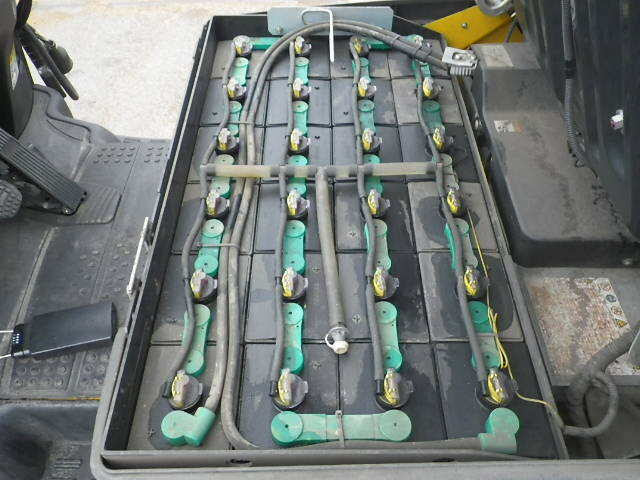 Xe nâng điện Komatsu 2 tấn FB20A-12 (856061) - Ảnh 11