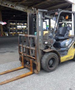 xenang-xe-nang-dau-komatsu-3-0-tan-fd30t-17-seri-323866-san-xuat-nam-2013-1.jpg