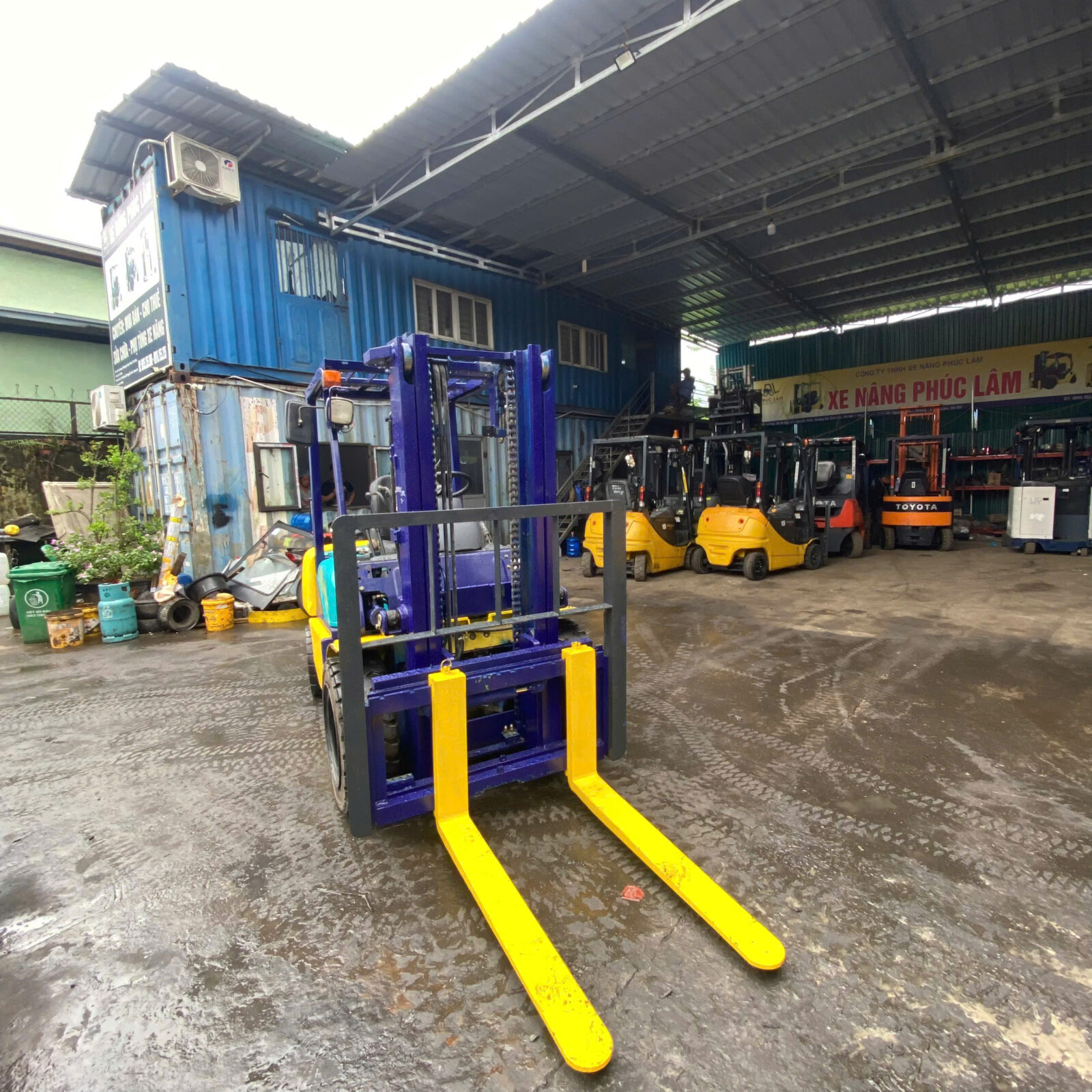 Xe nâng dầu Komatsu 3 tấn FD30HW-12 (527194), sản xuất năm 1998 - Ảnh 5