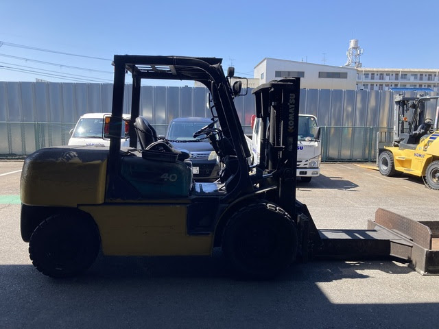 Xe nâng dầu Nhật bãi trang bị hộp số tự động có phù hợp với doanh nghiệp cần nhiều ca vận hành
